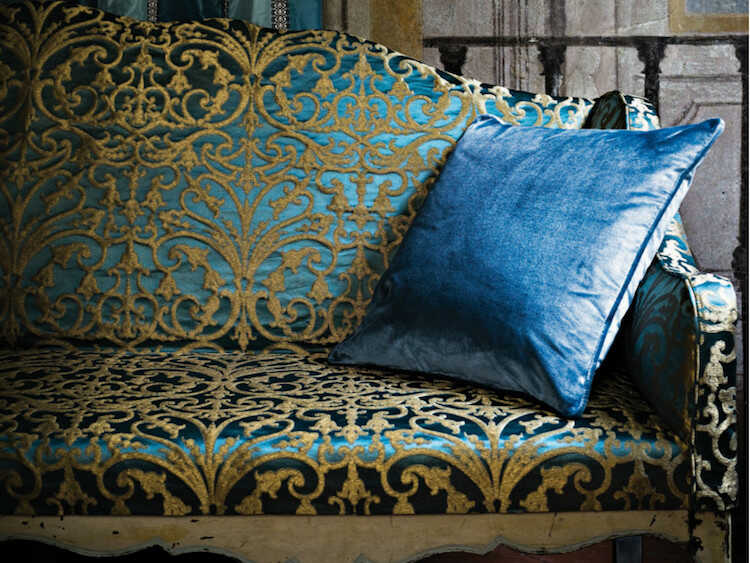 Puder og sofa tekstiler fra Rubelli